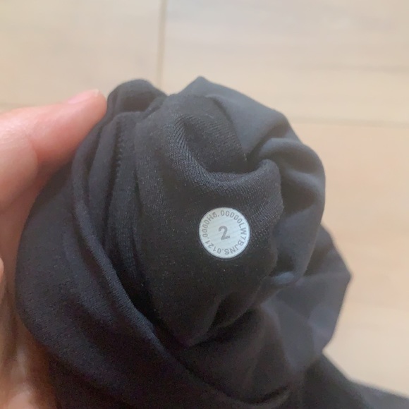 NWT Align Short 8” camo - Picture 7 of 7